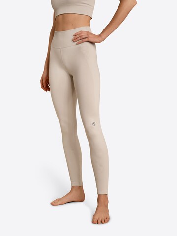 OCEANSAPART Skinny Sportbroek 'Sydney' in Beige: voorkant