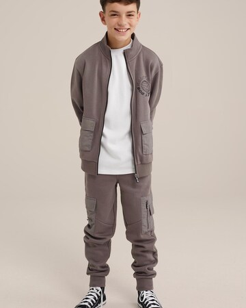 WE Fashion Strickjacke in Grau