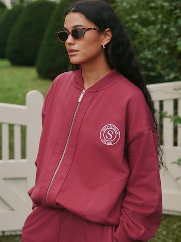 self. Sweatjacke in Rot