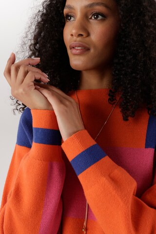 Aniston SELECTED Pullover in Orange