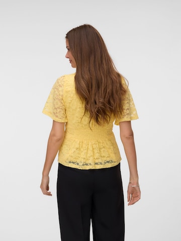 VERO MODA - Blusa 'VMDea' en amarillo