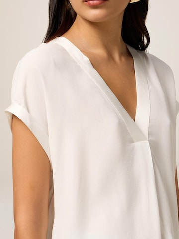 oltre - Blusa en blanco