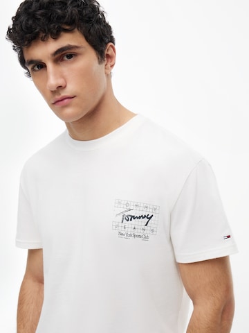 Tommy Jeans Paita 'SIGN FLAG' värissä valkoinen