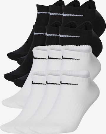 NIKE Sportssokker i sort: forside