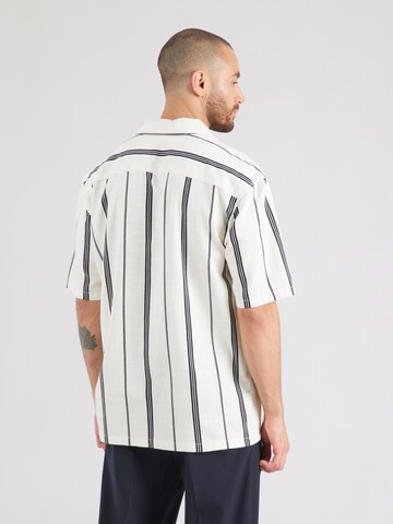 Only & Sons Comfort Fit Риза 'ONSSTEPAN' в бяло