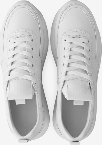 Kennel & Schmenger Sneakers 'TONIC' in White