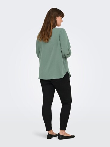 Camicia da donna 'CARVICA' di ONLY Carmakoma in verde