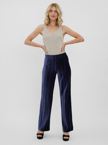 VERO MODA Loose fit Pants 'Kammie' in Blue