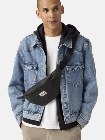 LEVI'S ® - Bolso de hombro 'LEVI'S DUBOCE SLING OV SMOKED MARSUPIO' en negro