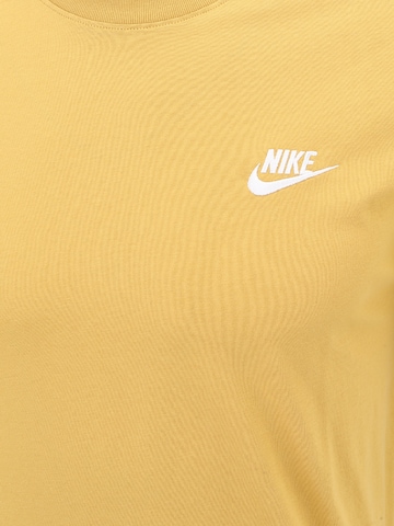 Nike Sportswear Regular fit Shirt 'Club' in Geel