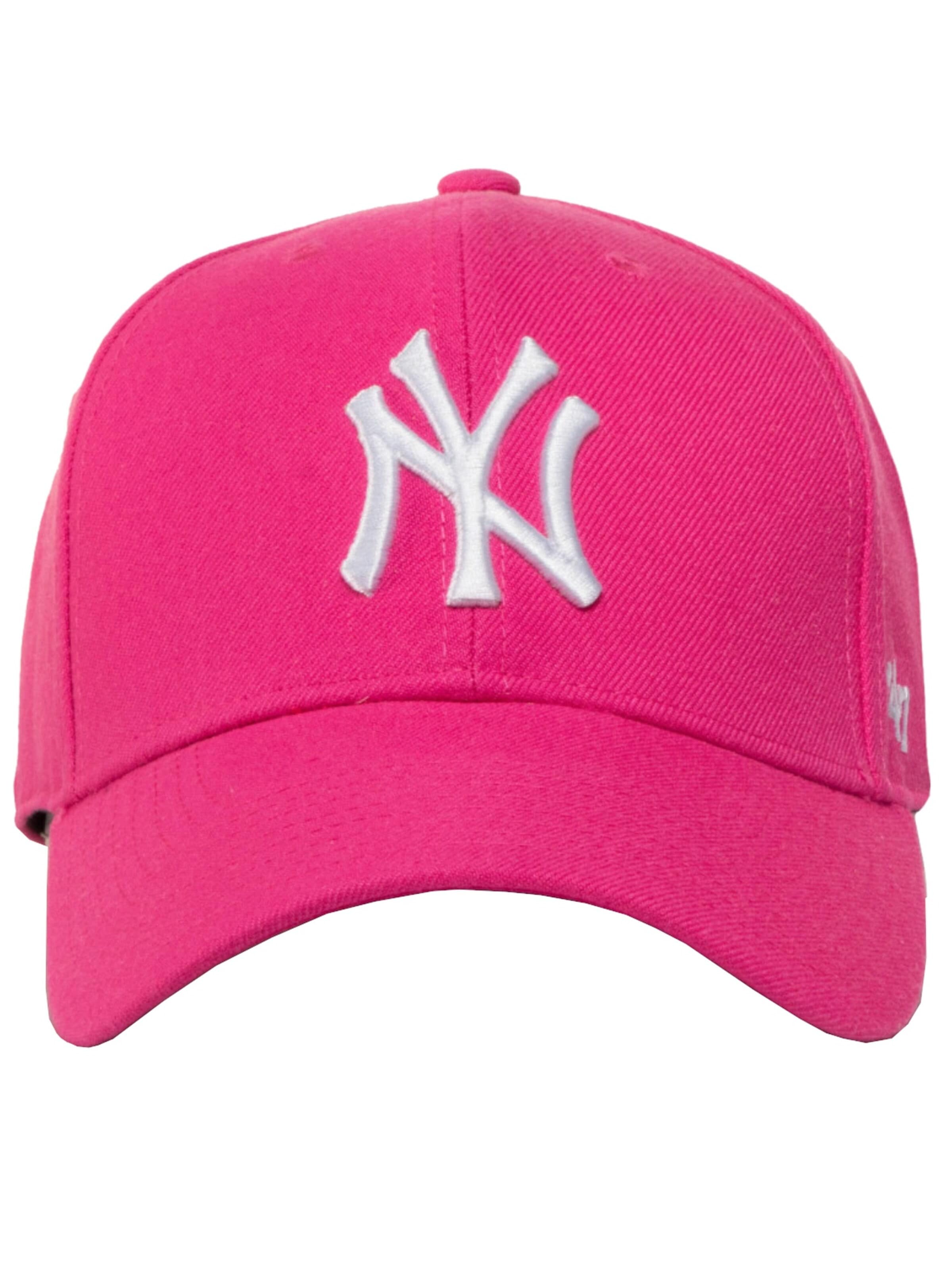 47 Cap in Pink