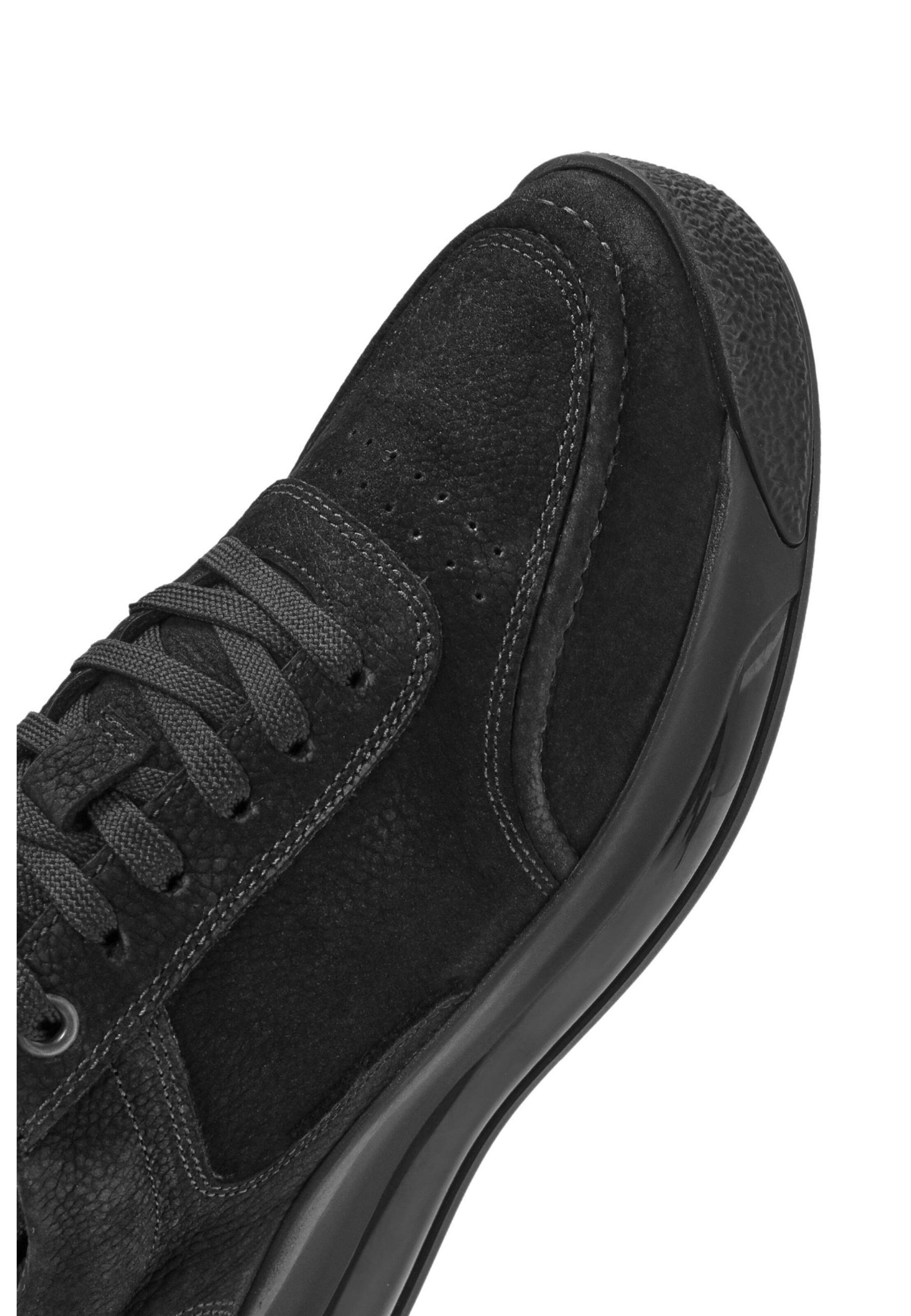 Sneaker bassa di Derimod in nero