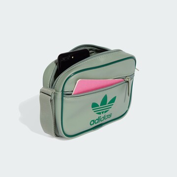 ADIDAS ORIGINALSTorba preko ramena 'Adicolor Classic' - zelena boja