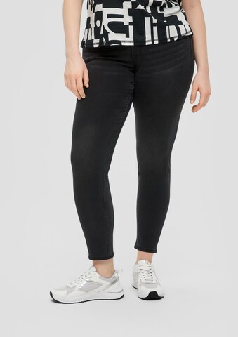 QS Skinny Jeans in Zwart: voorkant
