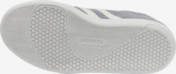 Hummel Sneaker in Grau