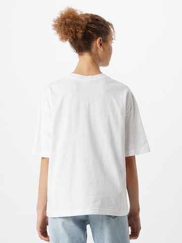 Urban Classics - Camiseta talla grande en blanco