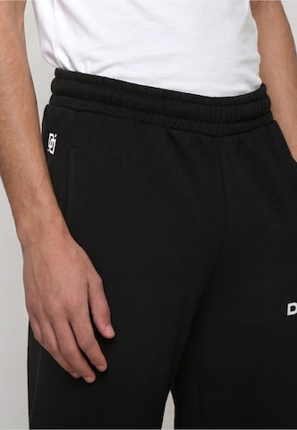 Dangerous DNGRS Loosefit Hose in Schwarz