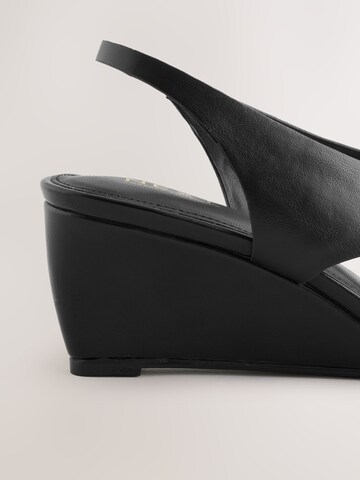 juoda Next Šlepetės per pirštą 'Forever Comfort®'