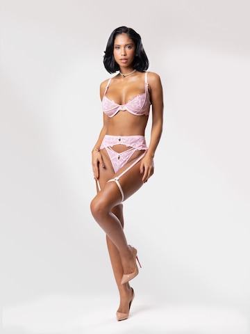 Gianna Bellucci Thong 'Mirabella' in Pink