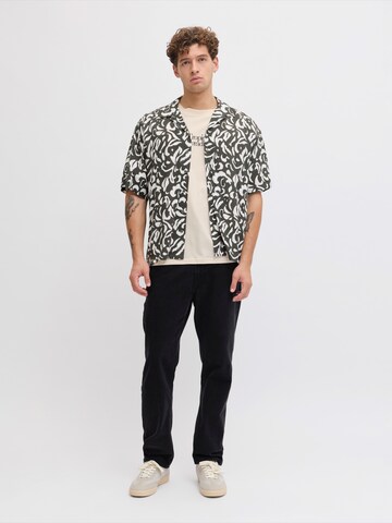 JJ Rebel Μπλουζάκι 'JREBCHRISTIAN' σε μπεζ