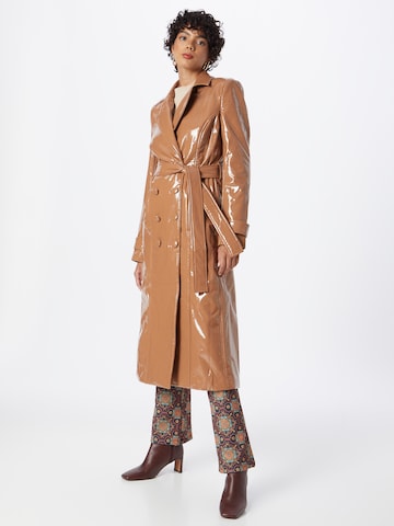Bardot Ανοιξιάτικο και φθινοπωρινό παλτό σε μπεζ: μπροστά