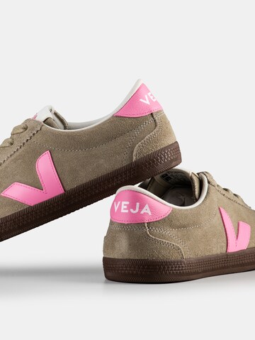 Veja Sneaker 'Volley' in Beige