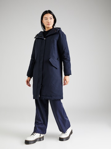 Canadian Classics Winter Coat 'Athabasca' in Blue: front