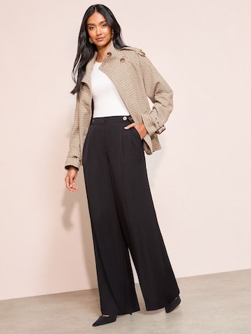 Friends Like These Bő szár Élére vasalt nadrágok - fekete