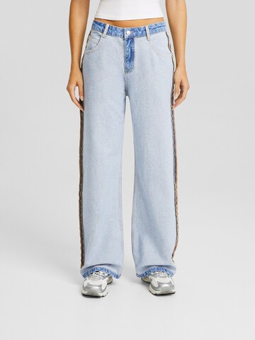 Loosefit Jean Bershka en bleu : devant