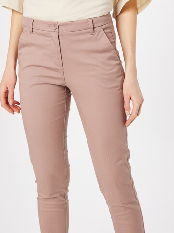 Coupe slim Pantalon à plis Sisley en rose