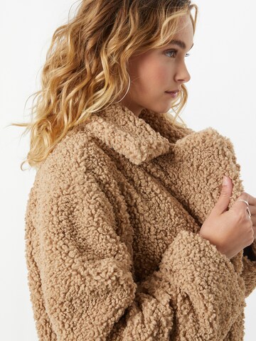 LIEBLINGSSTÜCK Winter Coat 'Idris' in Beige