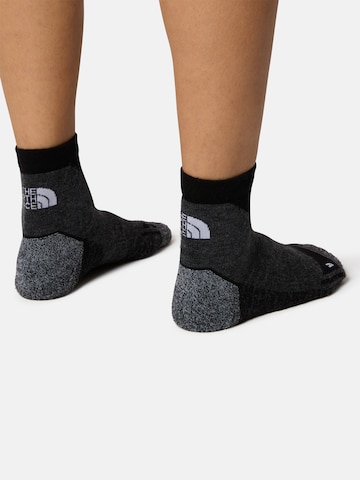 Chaussettes de sport THE NORTH FACE en gris