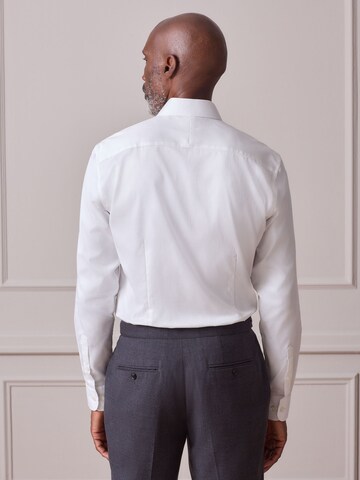 Next Slim Fit Hemd in Weiß