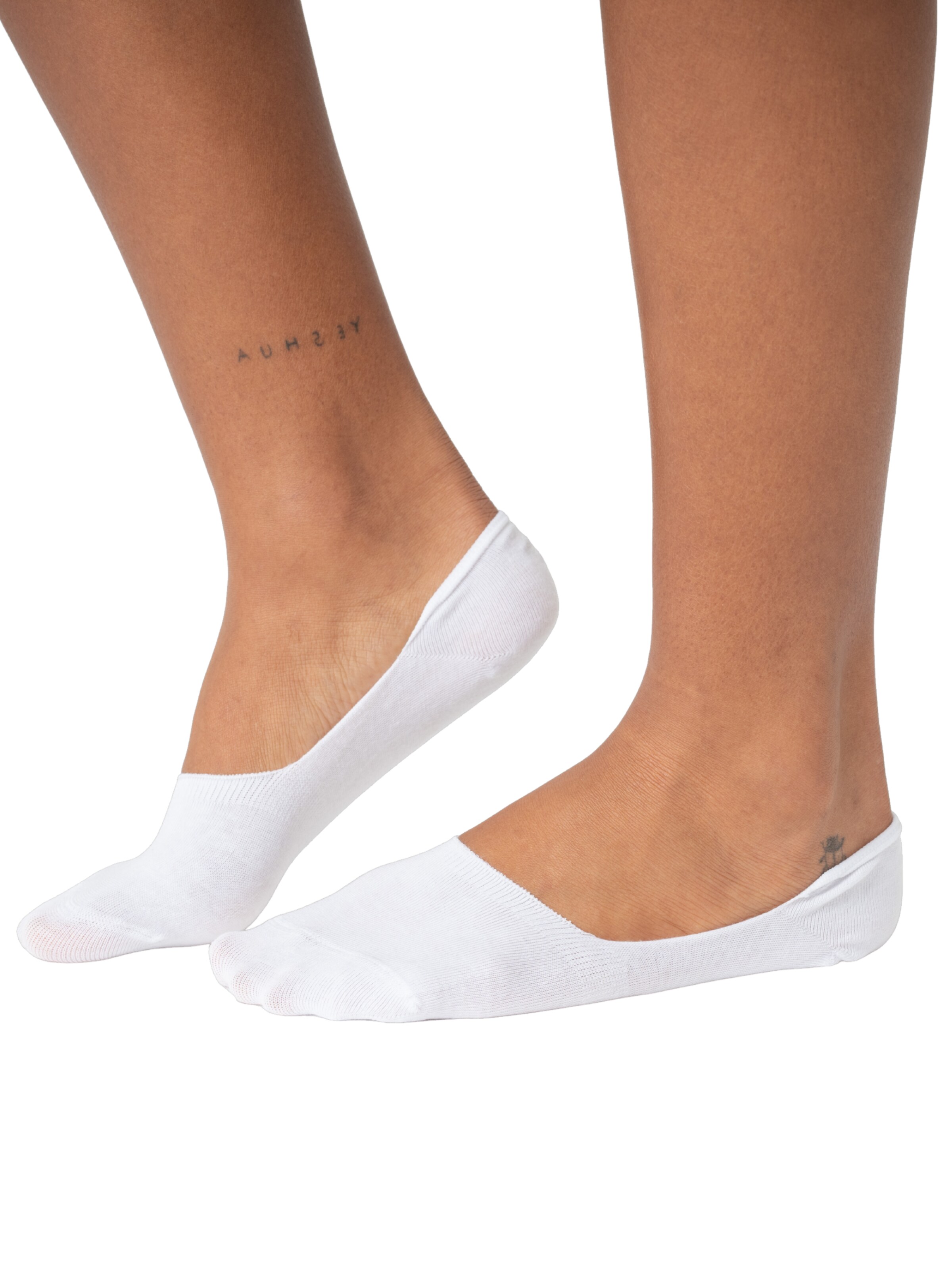 QOLONIA Socks 'Füßlinge' in White