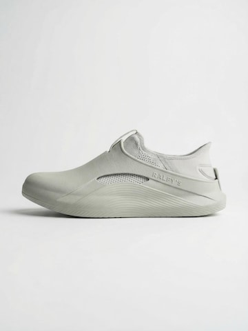 RALFY'S Classic Flats 'N1 Combo' in Grey: front