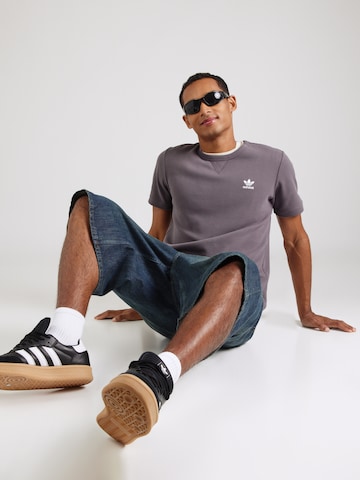 ADIDAS ORIGINALS Tričko 'Trefoil Essentials' - Sivá