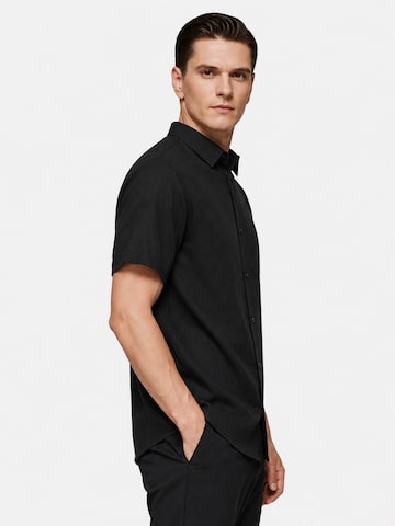 ALLTHEMEN Comfort fit Button Up Shirt 'Leichtmut' in Black