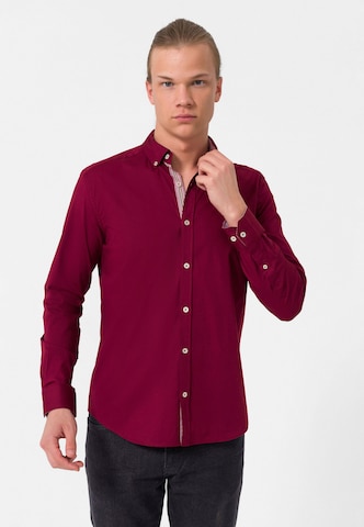 raudona Felix Hardy Priglundantis modelis Marškiniai