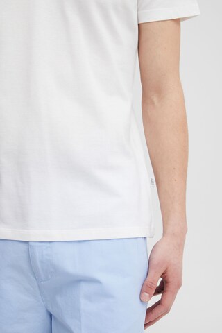 T-Shirt 'Tristan' Casual Friday en blanc