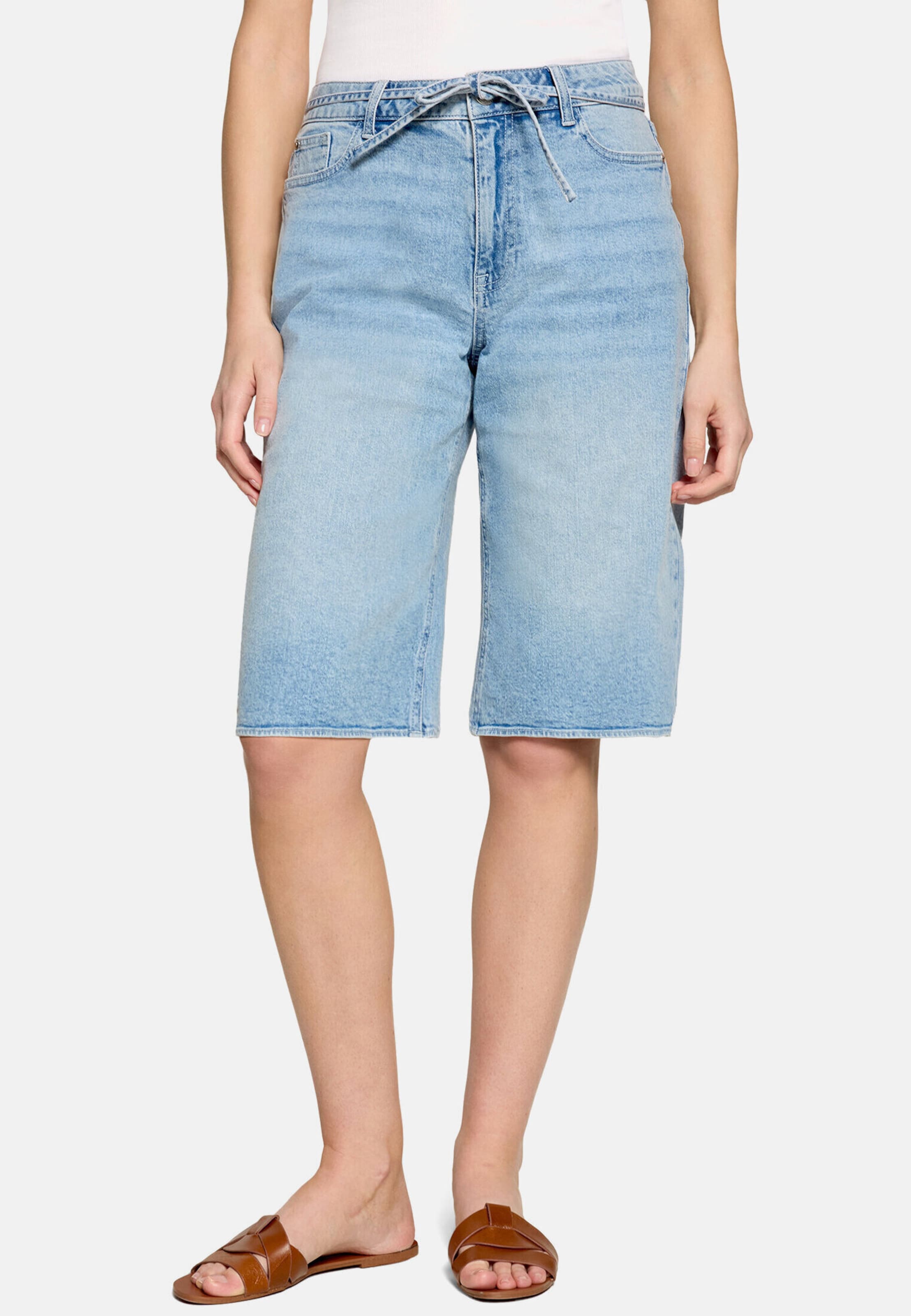 zero Skinny Jeansshorts mit Bindegürtel in Blau