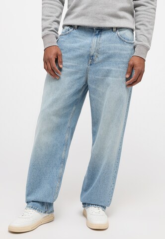 MUSTANG Loose fit Jeans 'Vermont' in Blue: front