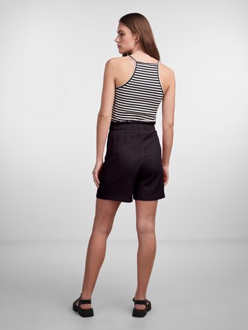 PIECES - Loosefit Pantalón 'KYLIE' en negro