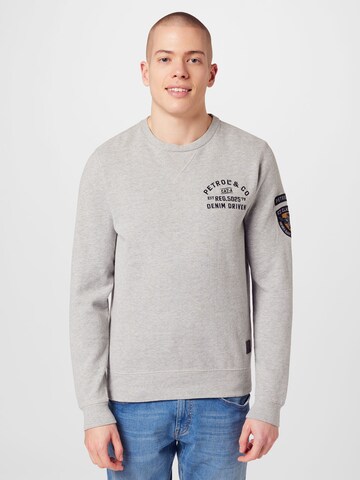 Petrol Industries Sweatshirt in Grijs: voorkant