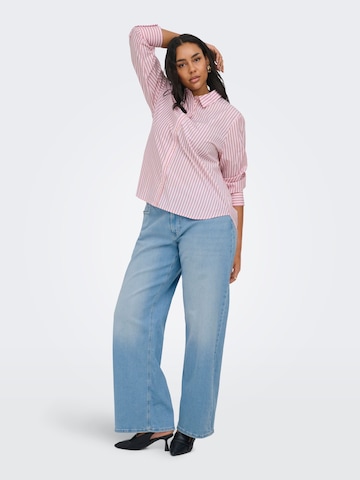 Chemisier 'CAROregon' ONLY Carmakoma en rose