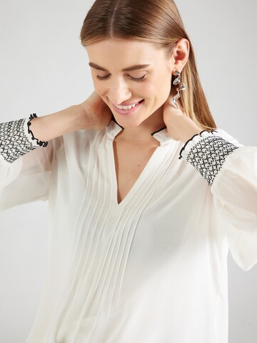 s.Oliver BLACK LABELBluza - bijela boja
