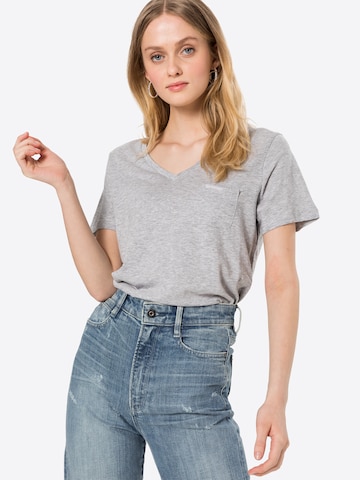 Superdry T-Shirt in Grau: Vorderseite