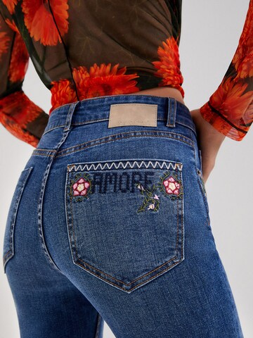 Desigual Flared Jeans 'Jerry' in Blauw