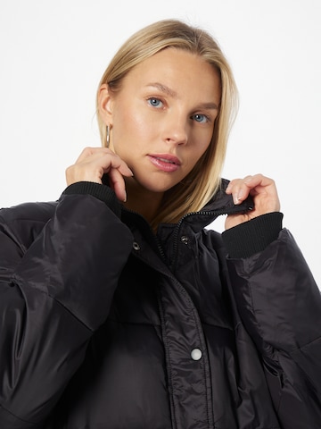 SISTERS POINT Between-Season Jacket 'DUSTY' in Black