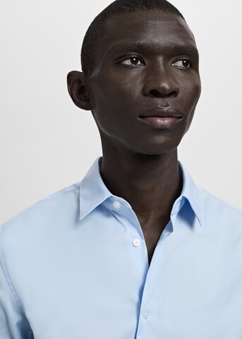 MANGO MAN Slim fit Business Shirt 'Emotion' in Blue