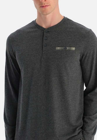 Dagi - Pijama largo en gris